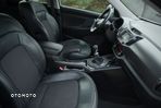 Kia Sportage 1.7 CRDI 2WD Attract - 17