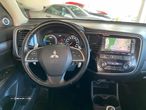 Mitsubishi Outlander 2.0 MIVEC Instyle Navi+ - 16