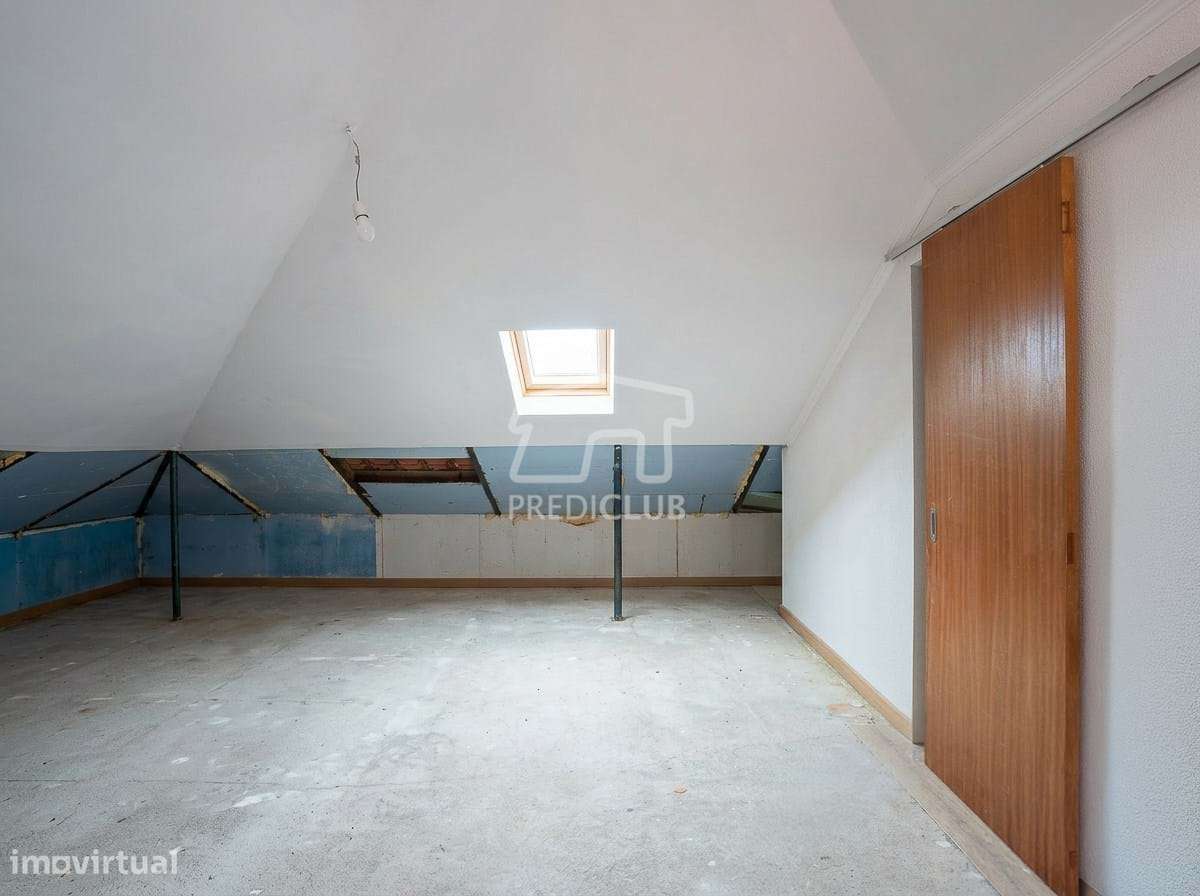 Moradia T2 + 1 - Santa Cruz-9