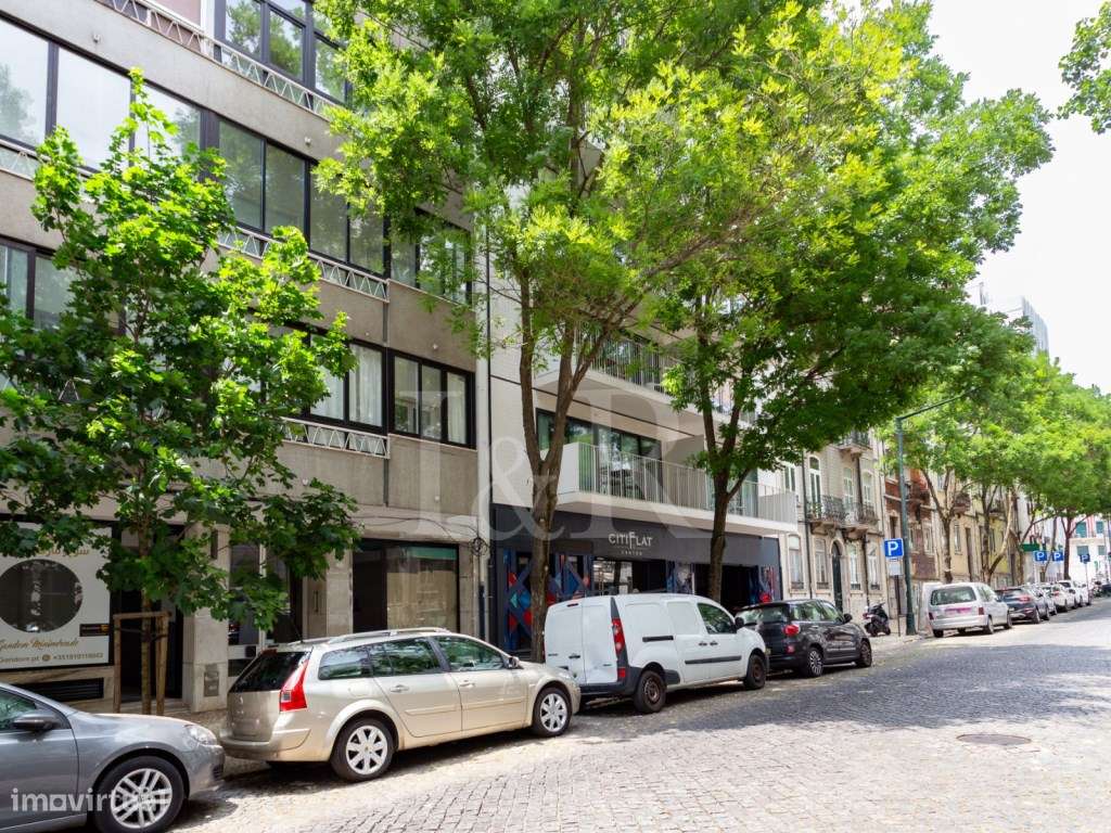 Loja para arrendamento perto da Estefânia e Marquês de Pombal, Lisboa - Grande imagem: 3/28