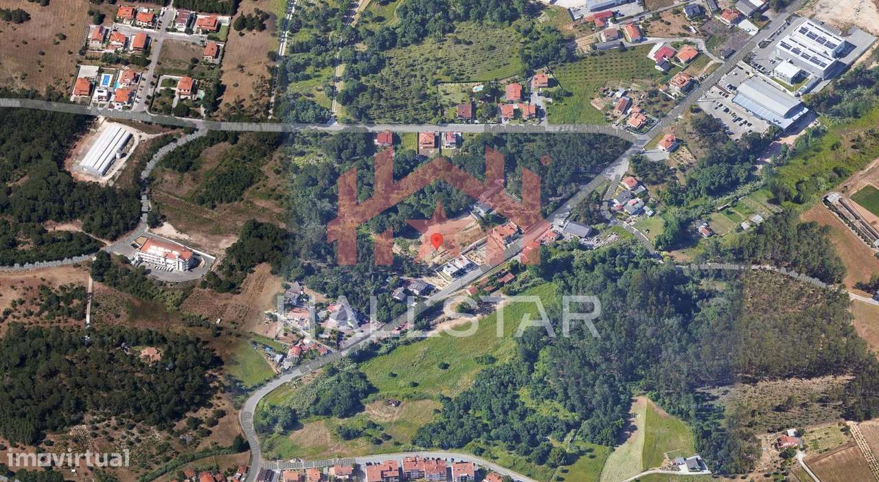 Moradia T4+1 / 2 Suites / Parceiros-12