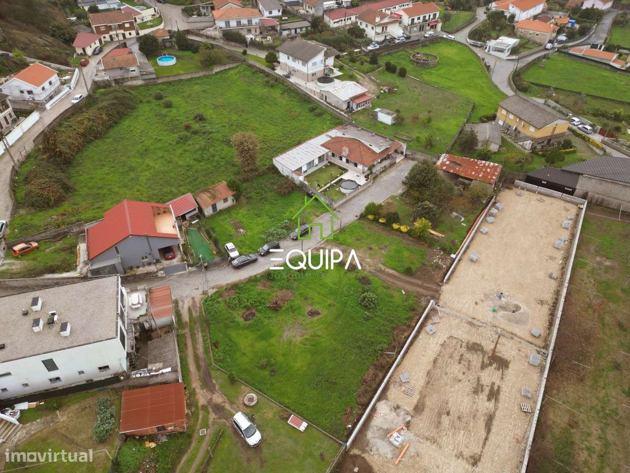 Três terrenos para construção - Grande imagem: 2/5