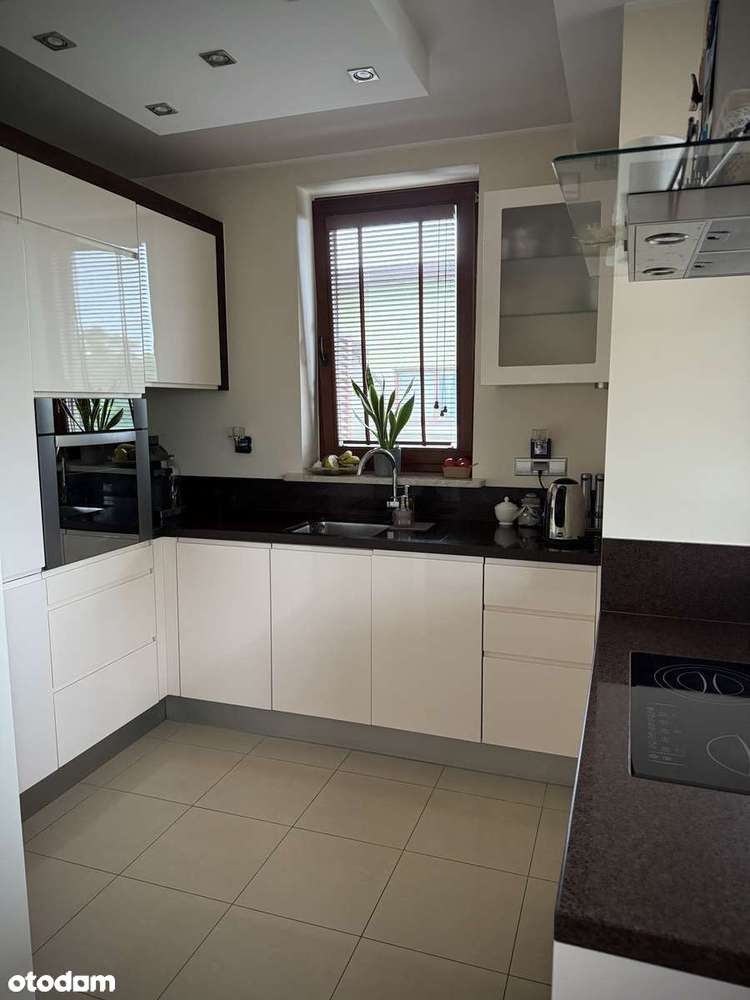 3 pokoje/garaż/komórka/bezpośrednio - Pełny obrazek: 4/17