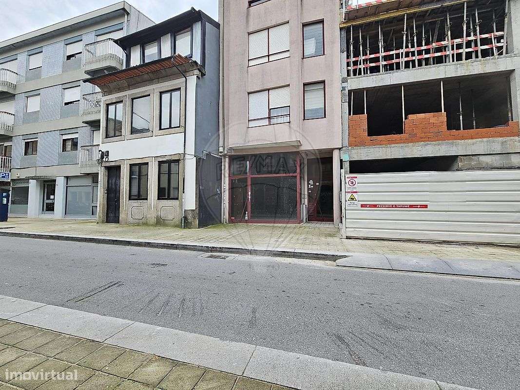 Loja  para arrendamento - Grande imagem: 3/26