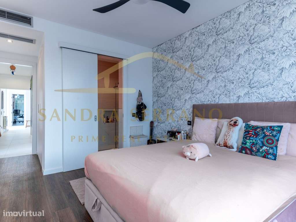 Moradia de arquitetura contemporânea com 5 Suítes-55