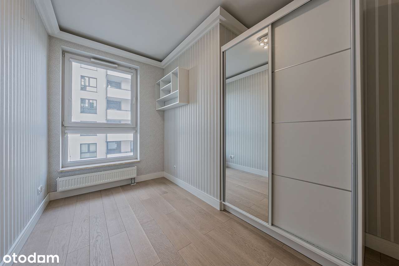 Apartament z widokiem - Miejsce w hali garażowej-8