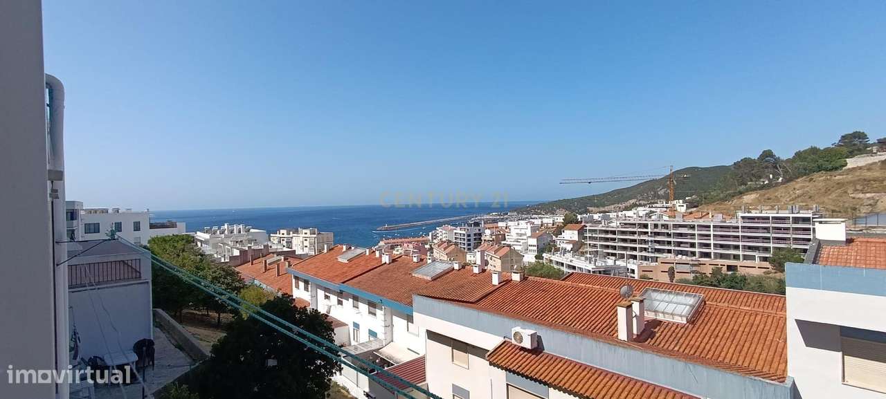 Espetacular T3 com Vista Mar em Sesimbra-5