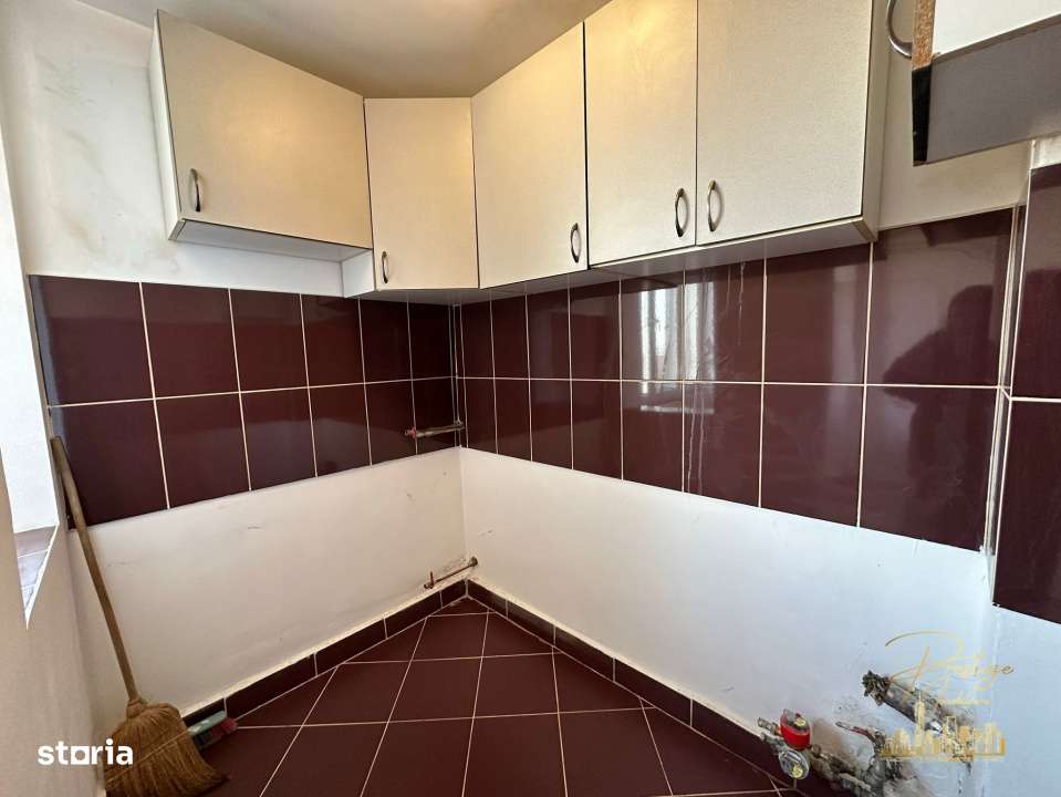 Garsoniera tip D de vanzare pe str. Aluminei, zona Dacia - Oradea-5