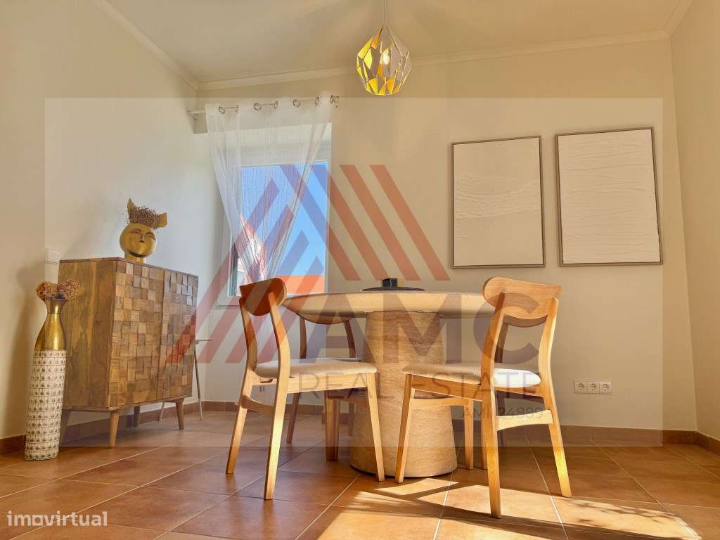 MORADIA COM 2 PISOS NO CORAÇÃO DA VILA MADALENA DO PICO-9