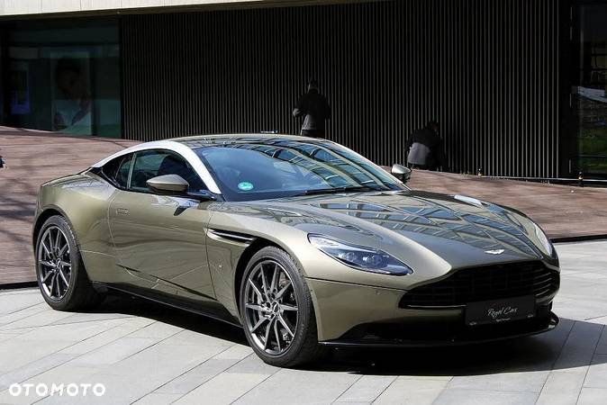 Aston Martin DB11 V12 Coupe - 2