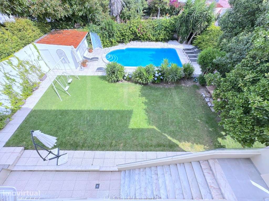 MORADIA DE CHARME EM LOCALIZAÇÃO NOBRE DE CASCAIS-42