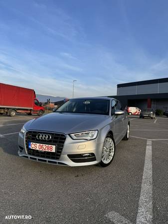 Audi A3 1.4 TFSI COD Stronic Ambition - 2