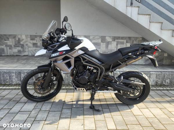 Triumph Tiger - 2