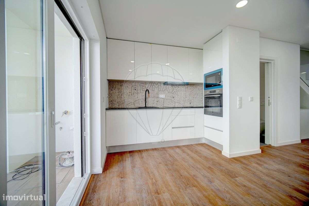 Moradia T2+1 para Venda - Grande imagem: 4/15