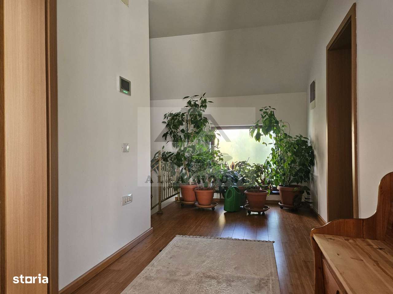 Casă individuala cu 5 camere, 270 mp, Tractorul - zona Coresi-17