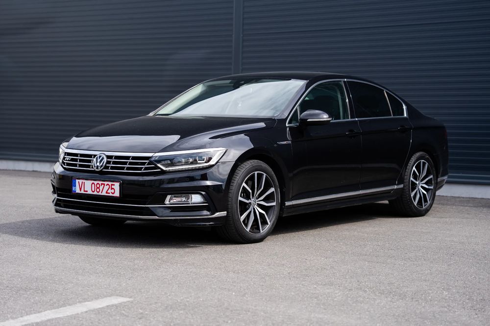Volkswagen Passat B8 [2014 - Prezent] 2.0 TDI DSG 4Motion Highline 2016