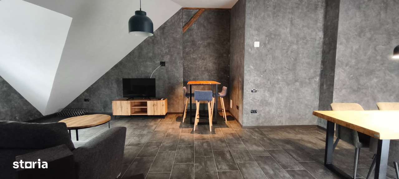 Ap. 2 camere 80 mp, tip penthouse, semicentral, parcare privata - Imagine principală: 4/13