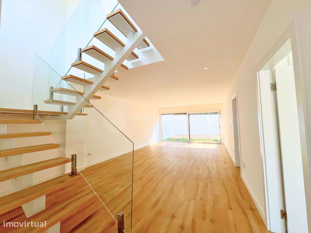 Moradia T4 nova e pronta a habitar - Quinta da Farrapa, Sobreda - Grande imagem: 4/43