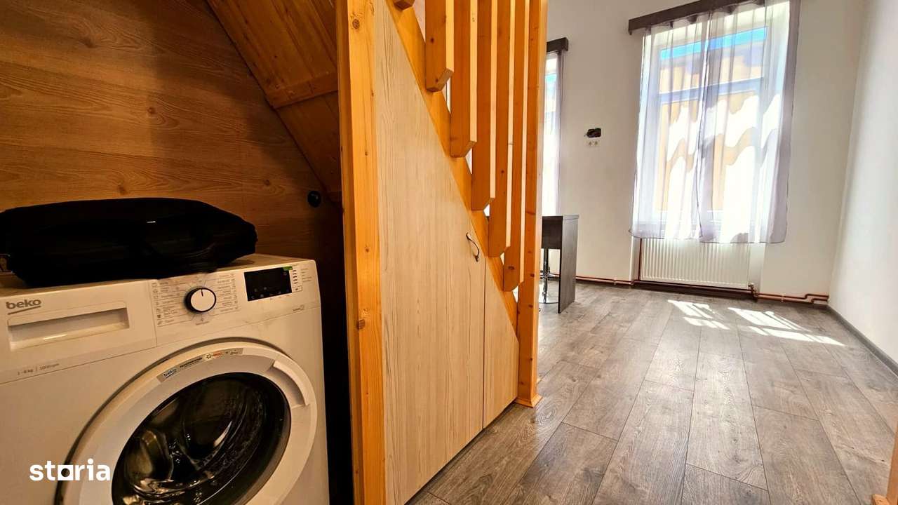 0 %comision Apartament cochet, etajul 1, sud, cladire istorica Central-9