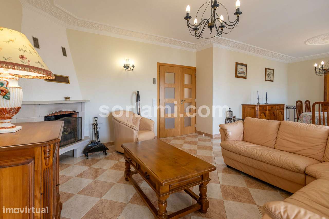 Apartamento T4 Venda em Quarteira,Loulé - Grande imagem: 3/37