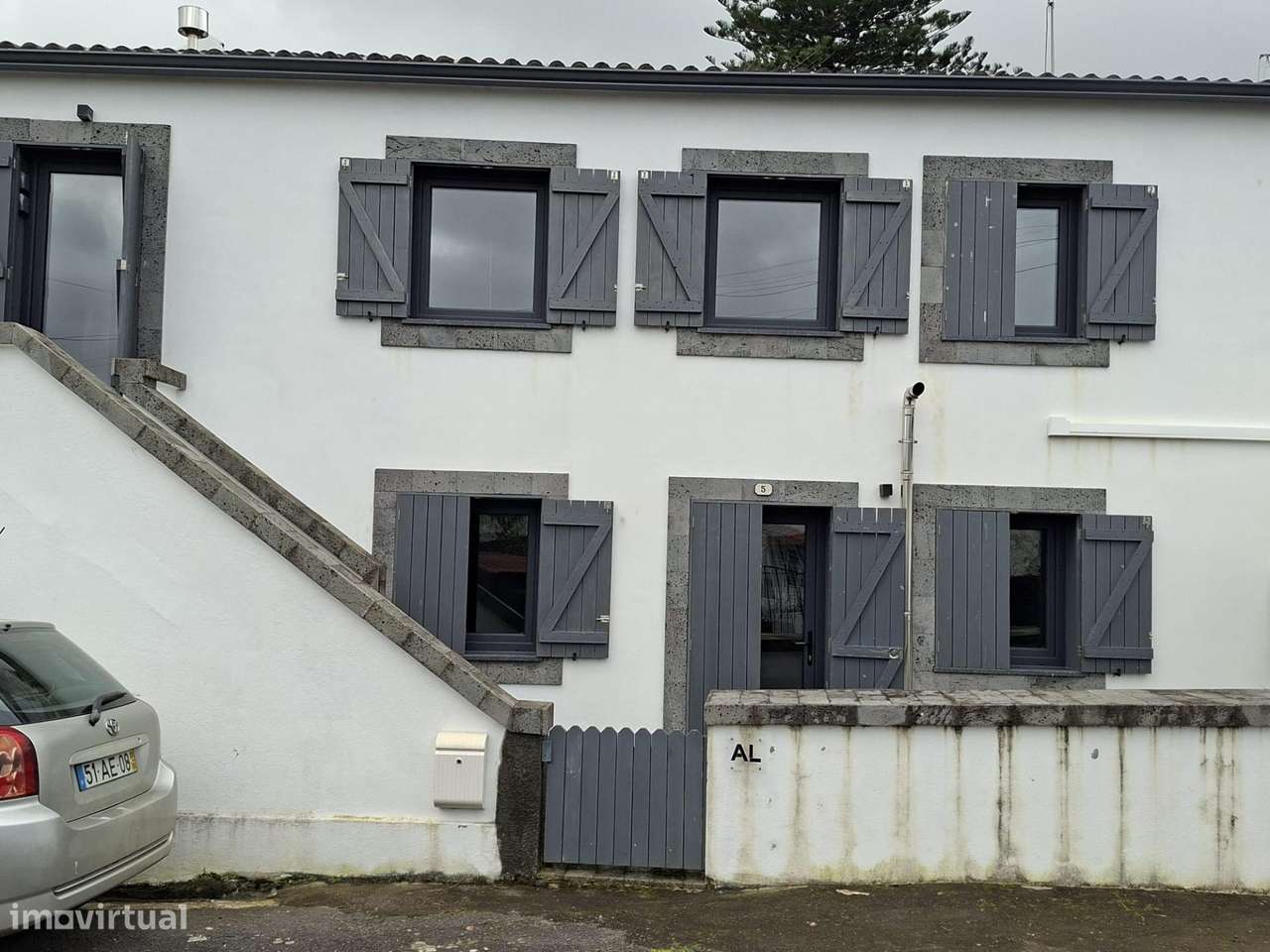 Moradia em S.Roque do Pico com 2 apartamentos de luxo-6