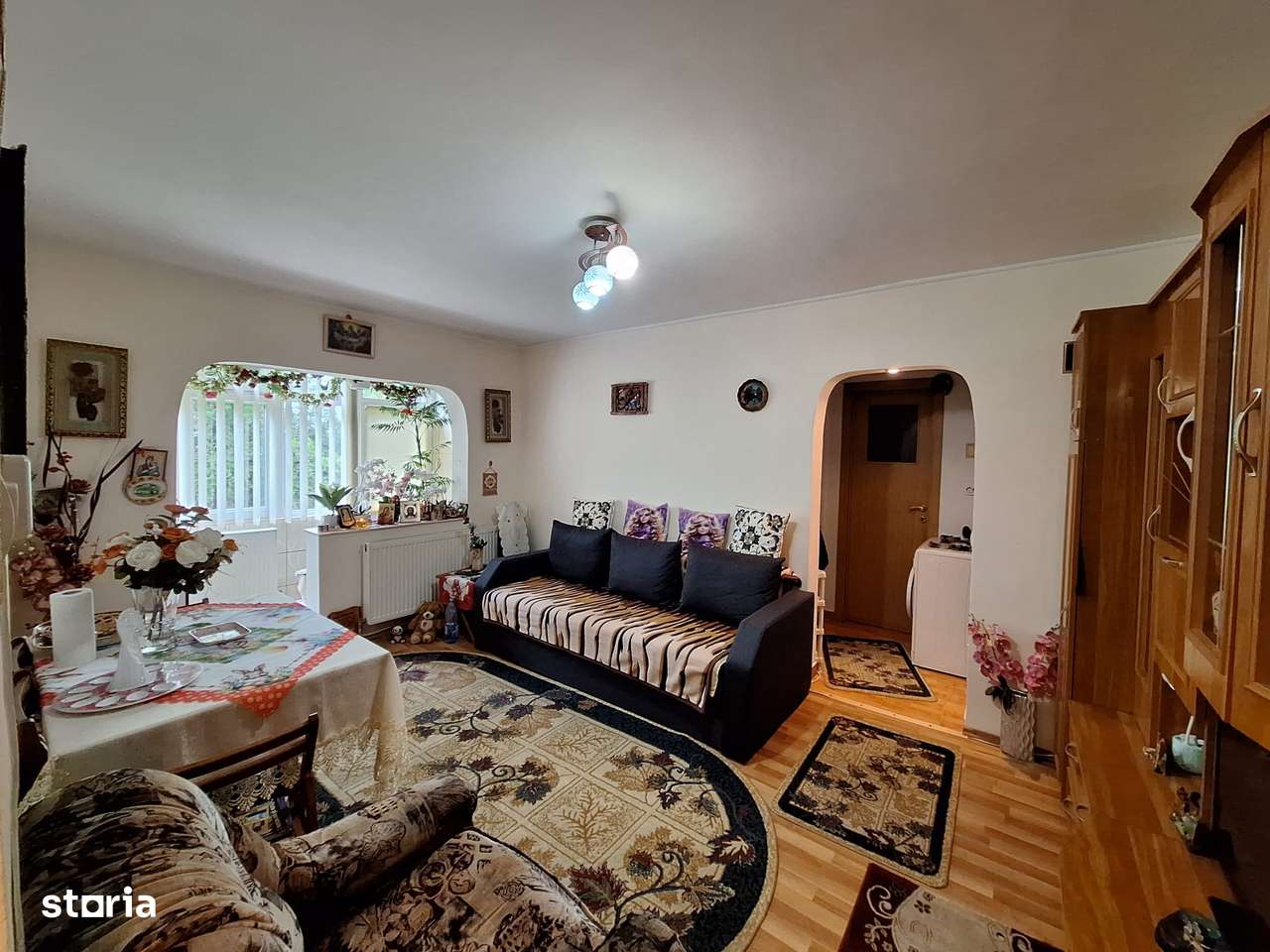 Apartament 2 camere semidecomandate parter,zona Mioritei-0