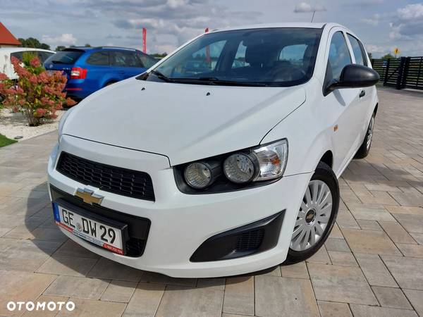 Chevrolet Aveo 1.2 LS - 4