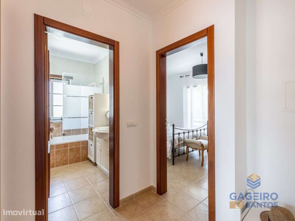 Moradia T3 em condomínio com terreno em Famalicão, Nazaré-13