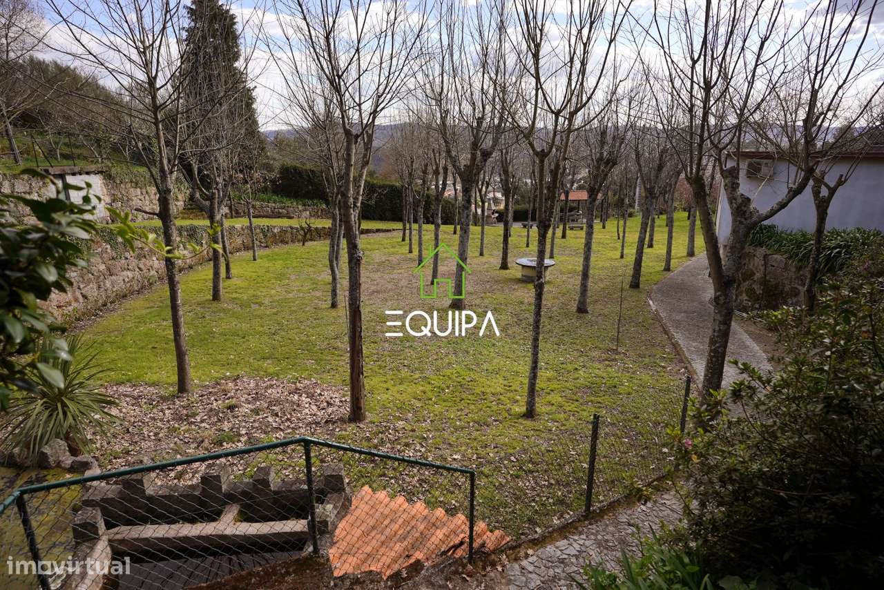 QUINTA COM 5 QUARTOS , + 7000 M2 DE TERRENO+ PISCINA-34