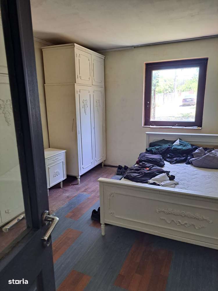 Casă Oncea str.Paleului 2 camere,hol,bucătărie,terasă,SC 80mp,ST 800mp - Imagine principală: 5/11