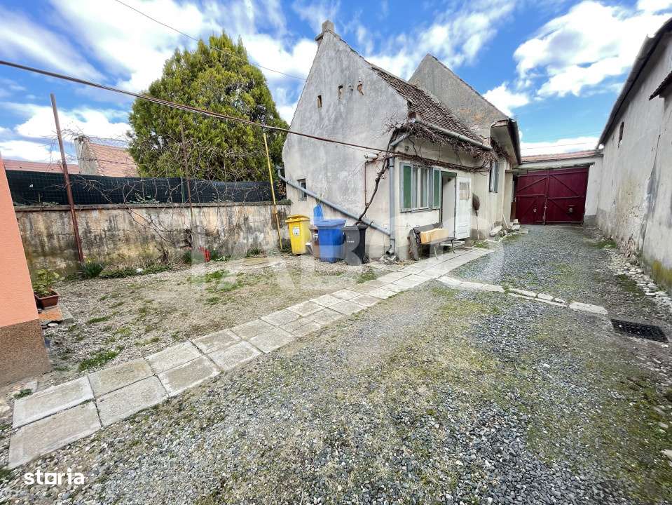 Casa de vanzare pe strada Eduard Bieltz in Turnisor Sibiu - Imagine principală: 4/4