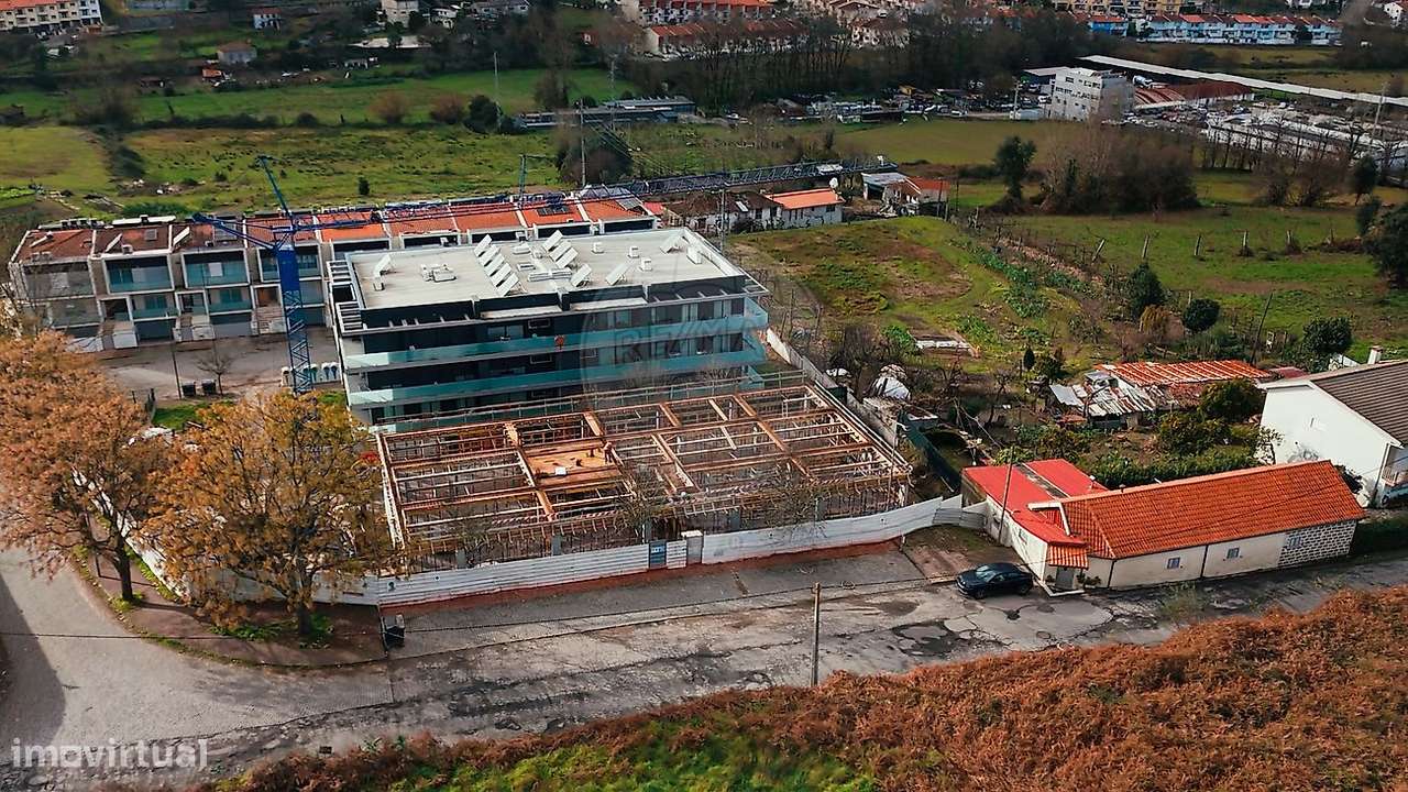 Apartamento T3 Novo em Maximinos, próximo do centro de Braga!-6