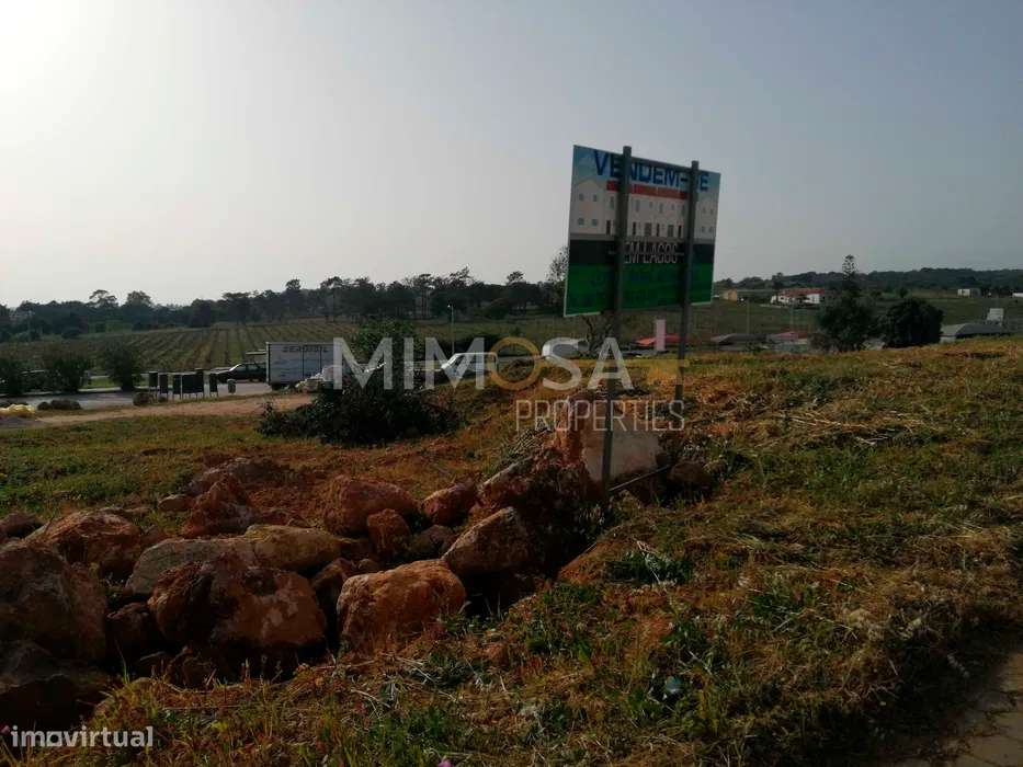Terreno com Projeto de Loteamento – Excelente Oportunidade em Lagos - Grande imagem: 3/18