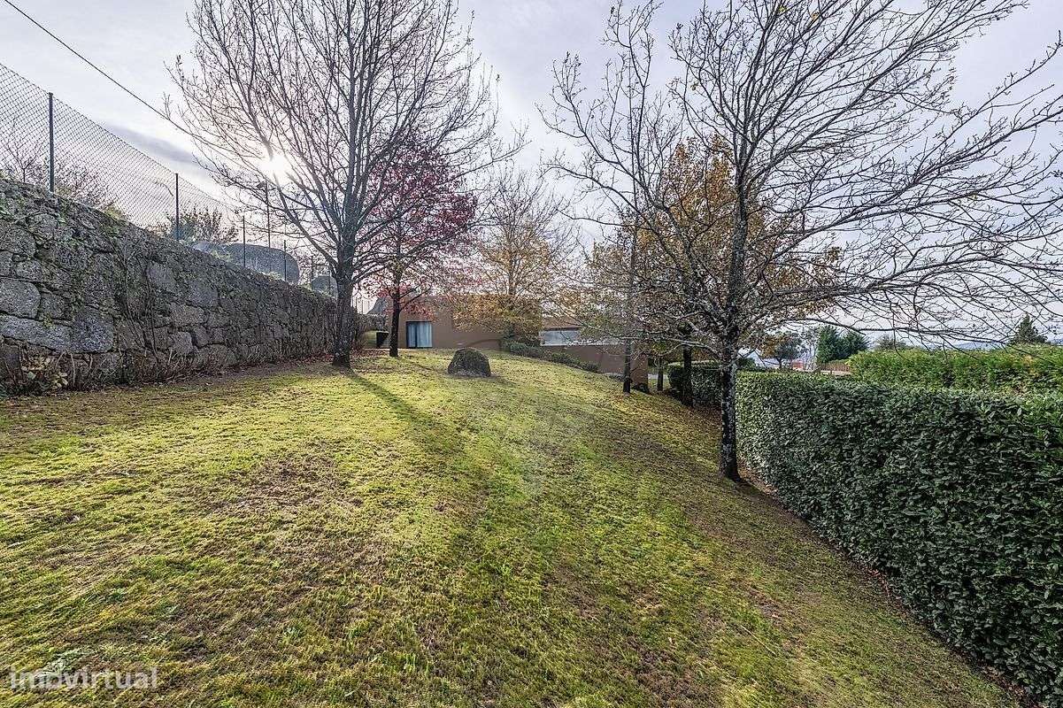 Moradia T5 para venda-20