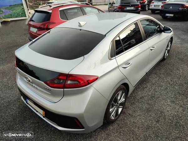 Hyundai Ioniq 1.6 GDI HEV Hybrid Tech - 27