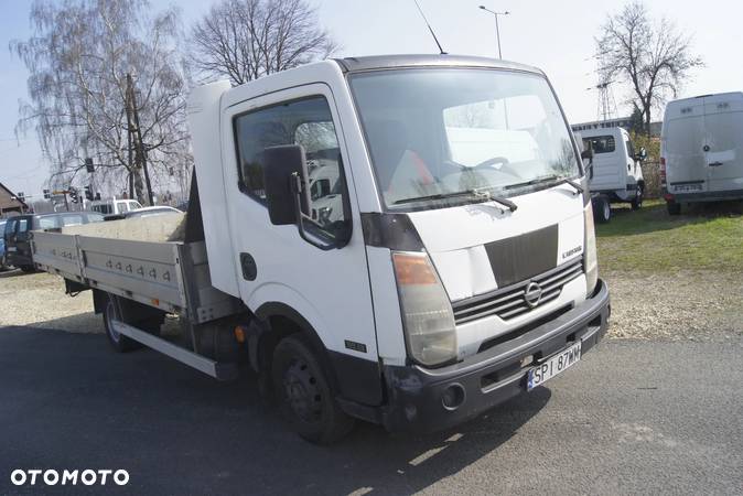 Nissan CABSTAR - 4