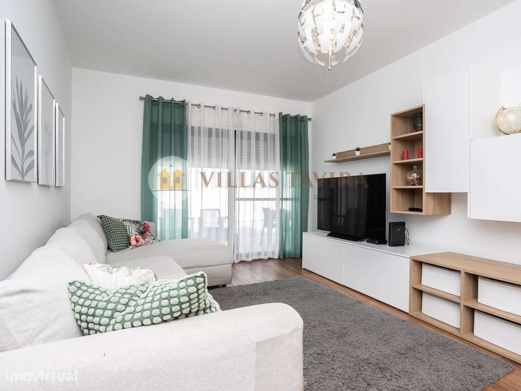 Moradia T3- Terraços- Garagem- Cave-3