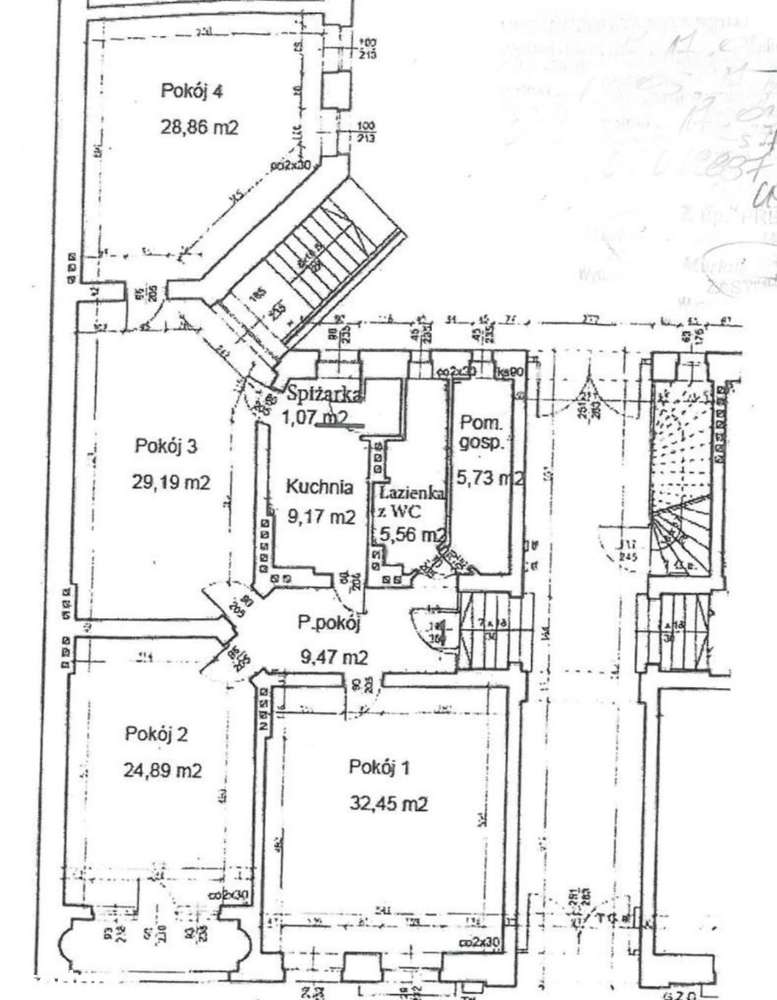 Aleja Fontann // Parter // FRONT-11