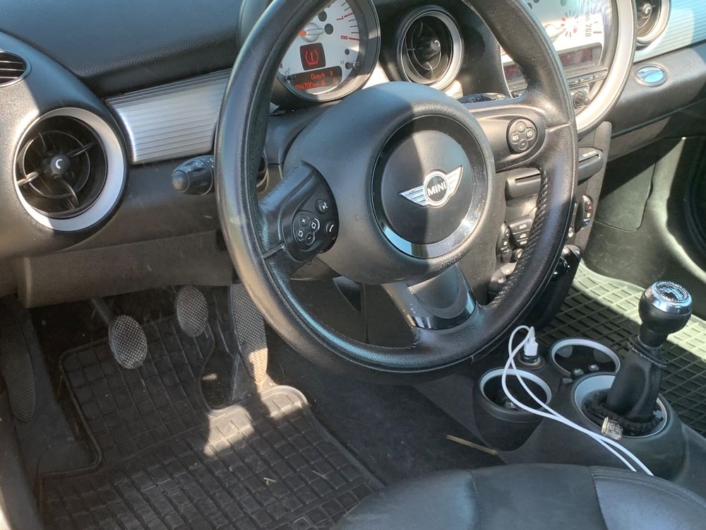 Mini Cooper 2011