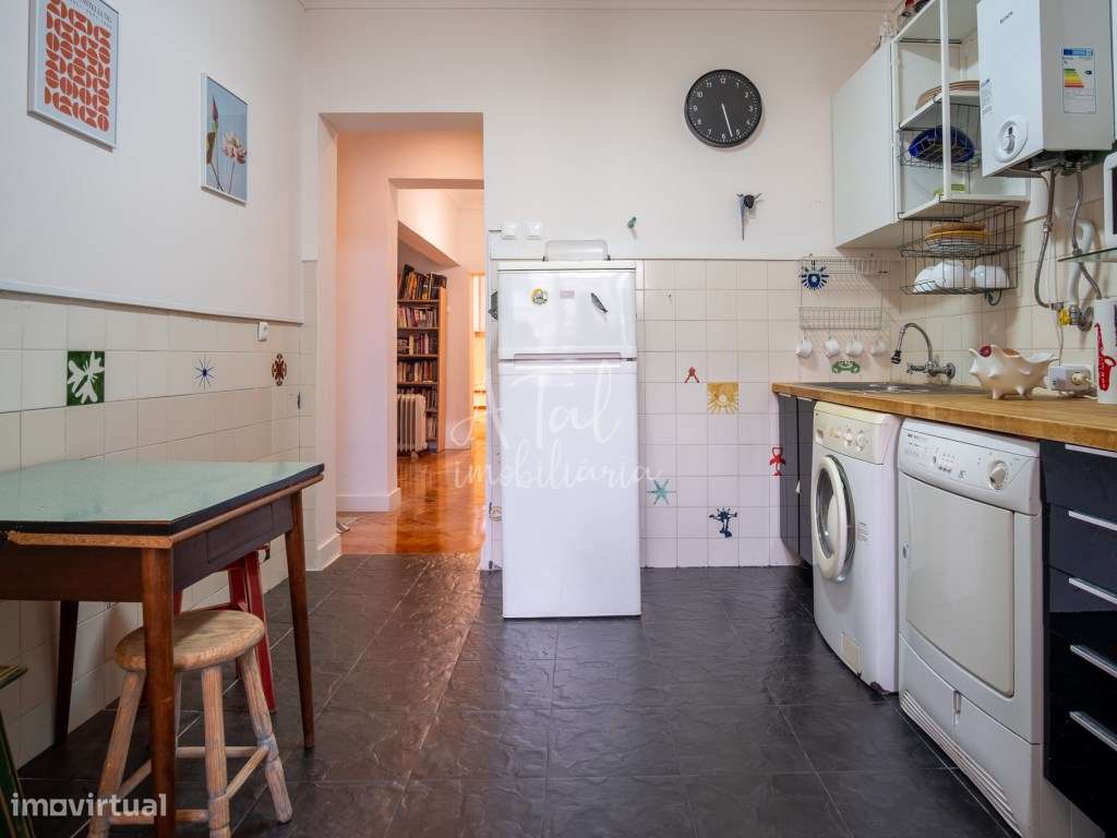 Apartamento T2 C/TERRAÇO no centro de Lisboa-10