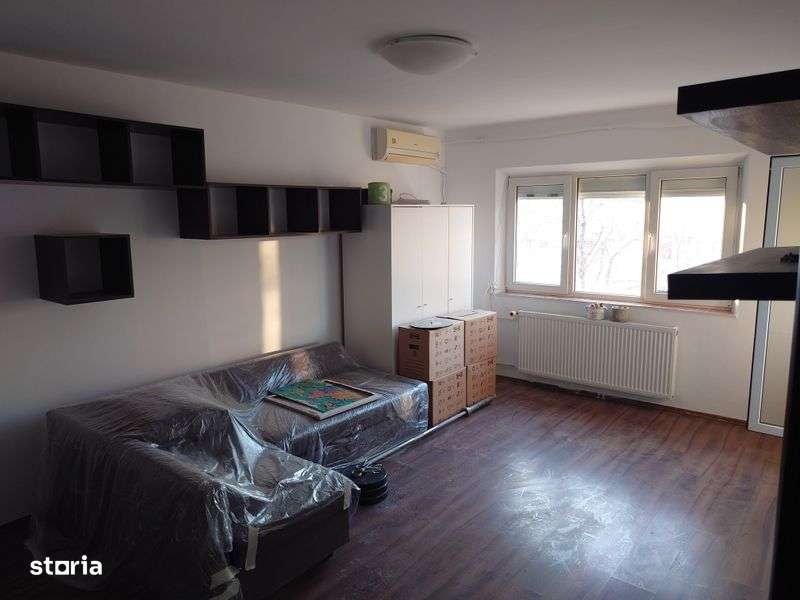 Apartament doua camere, zona Drisor, Piata Ramnicul Sarat