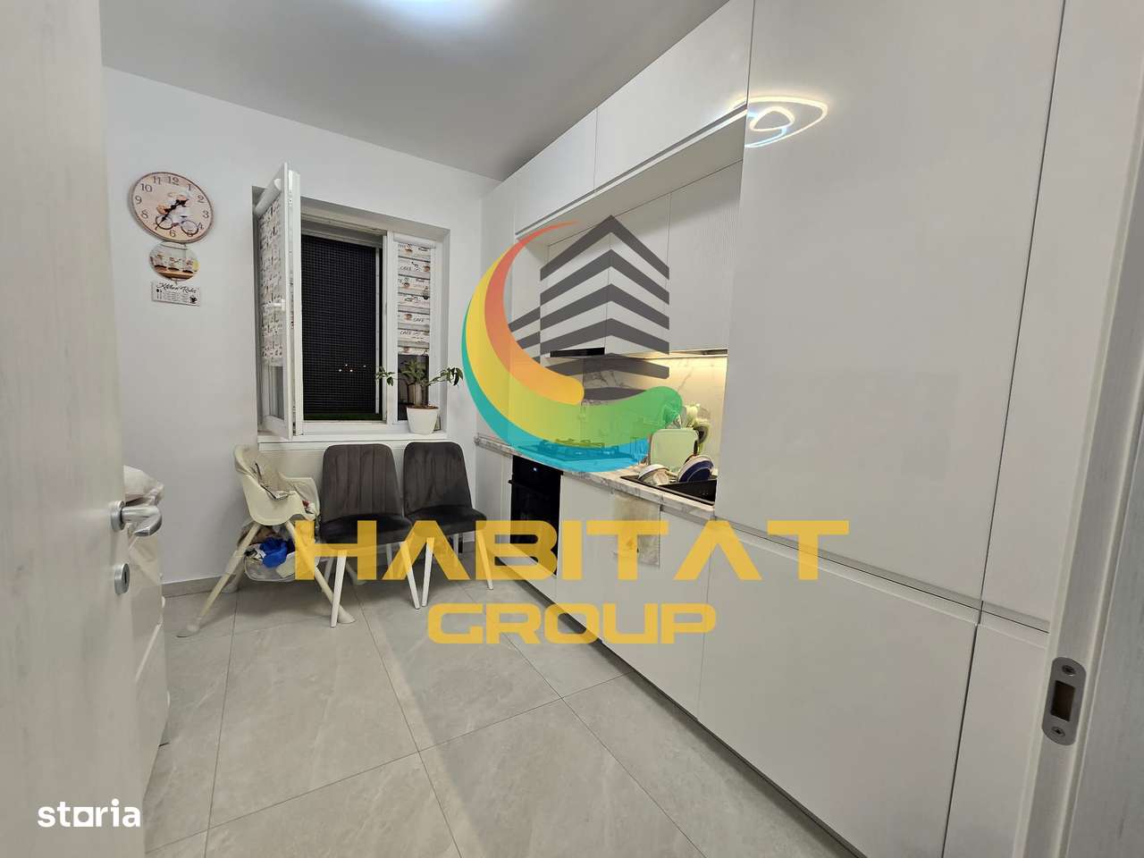 Ocazie 4 camere etaj 1 an 2023 cu Mutare rapida - Imagine principală: 2/13