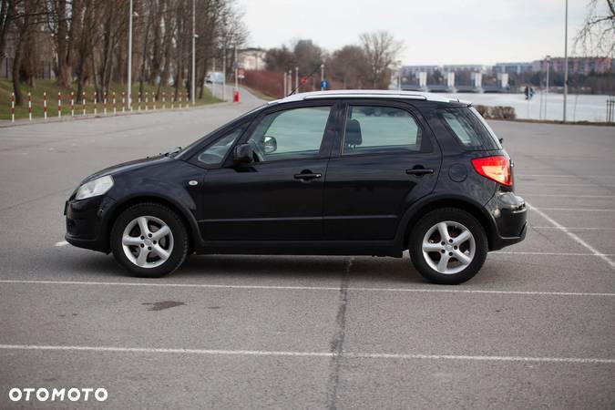 Suzuki SX4 1.5 - 7