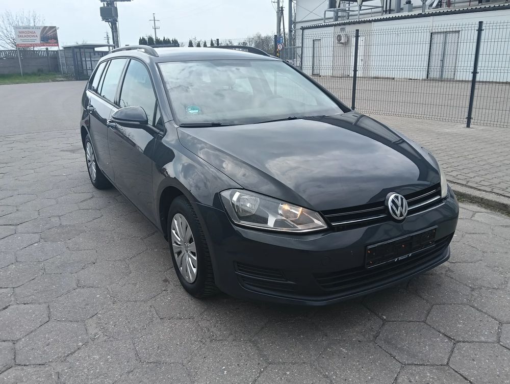 Volkswagen Golf VII 1.2 TSI BlueMotion Technology Comfortline 2014