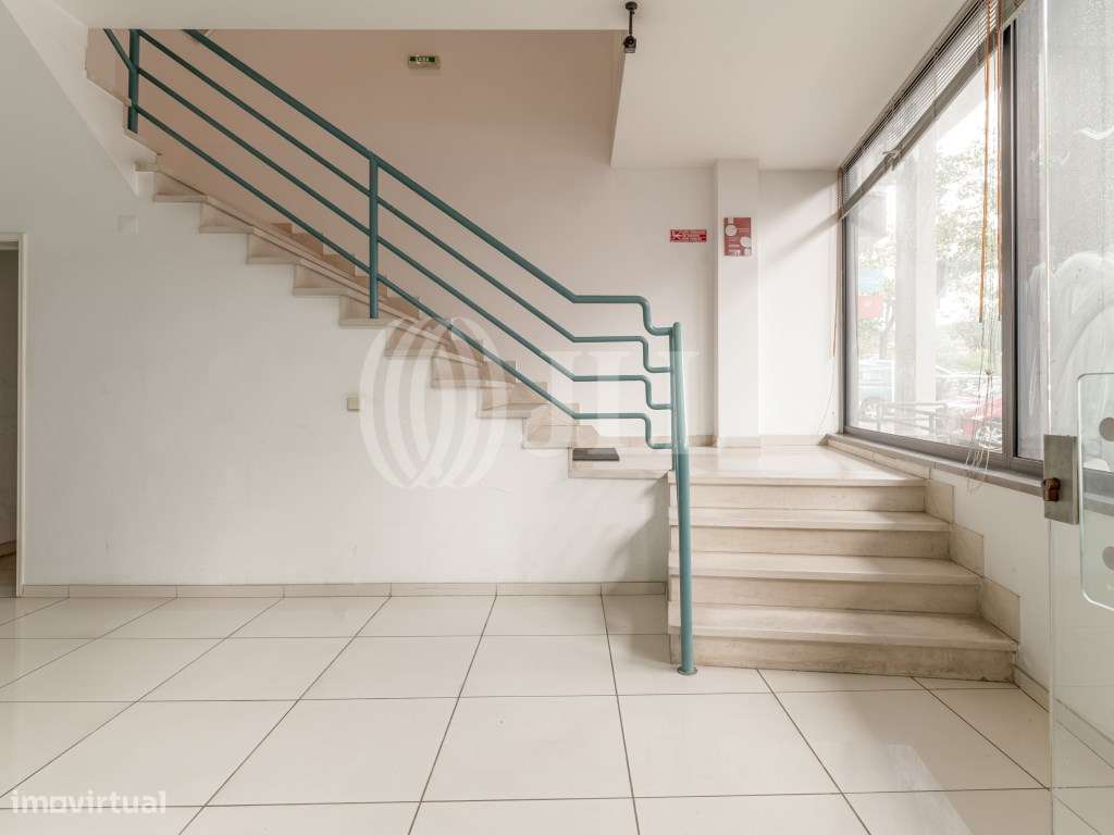 Espaço comercial no Alto de Santa Catarina, Algés, Lisboa - Grande imagem: 5/22