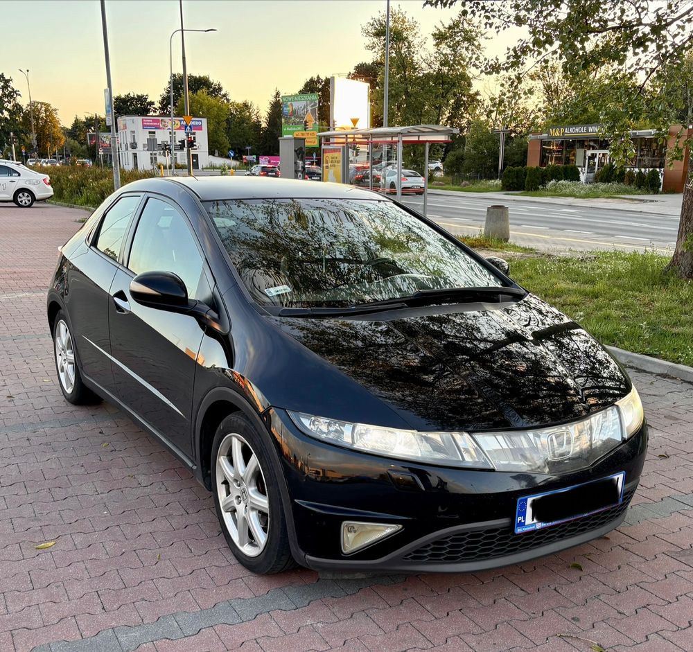 Honda Civic VIII (2006-2011) 2.2i-CTDi Executive 2008