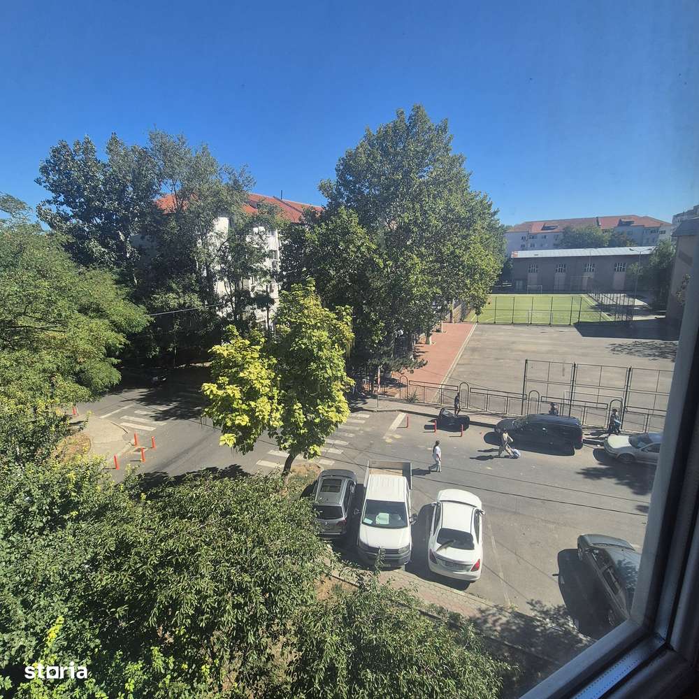 Vand apartament 2 camare  situat central - Imagine principală: 1/6