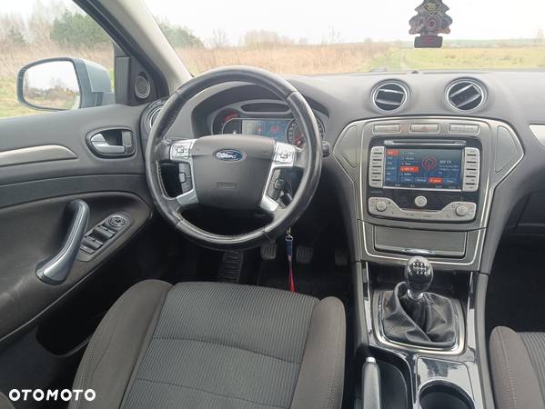 Ford Mondeo Turnier 2.0 TDCi Titanium - 14