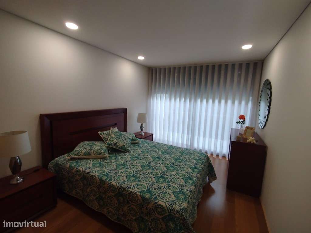 Excelente Apartamento T3 DUPLEX - Como Novo - AVES -* Oferta Escrit...-33