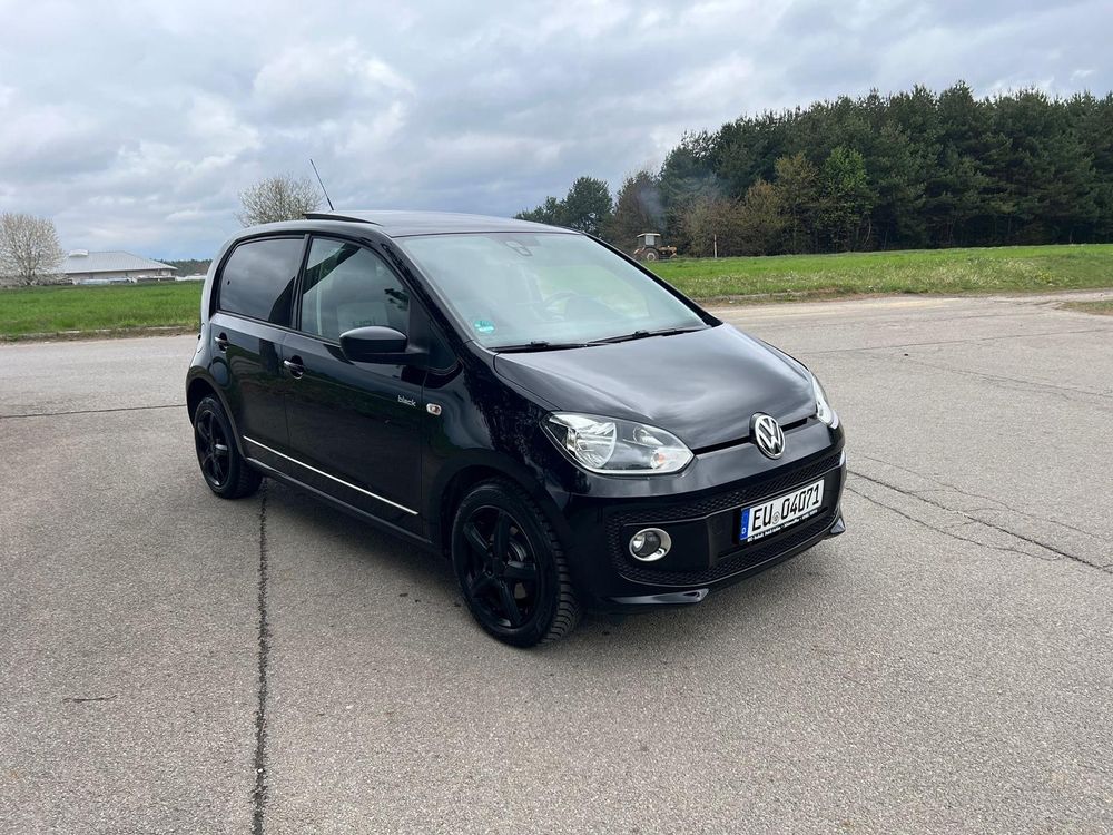 Volkswagen Up! Start-Stop special black pearl 2013